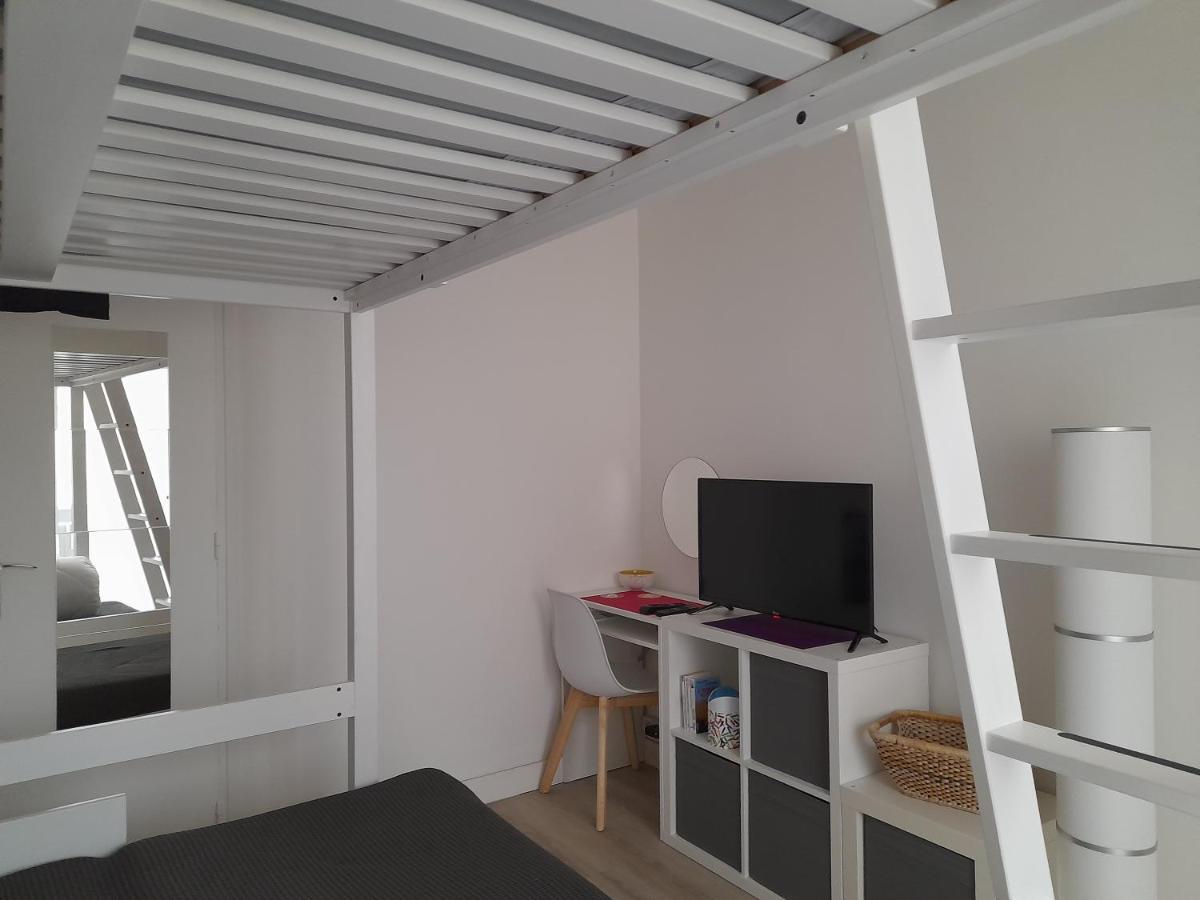 Chez Isabelle Et Virgile Bel Appartement, Avec Vues, A 50M De La Plage 팔라바 레 플로 외부 사진